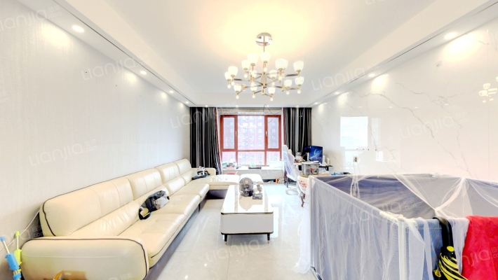 天滋嘉鲤南区二手房实景图