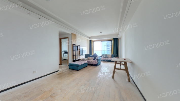 麓府二手房实景图