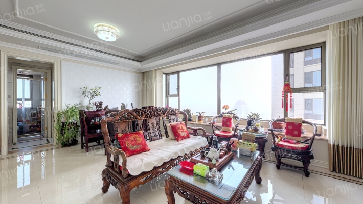 海尔翡翠云城云著二手房实景图