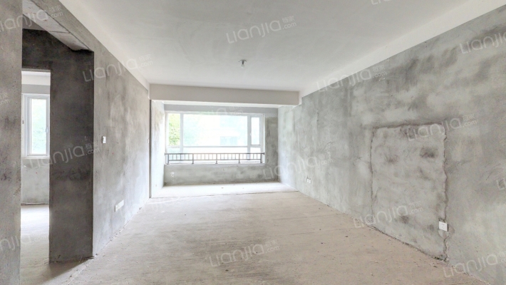 天山名苑二手房实景图