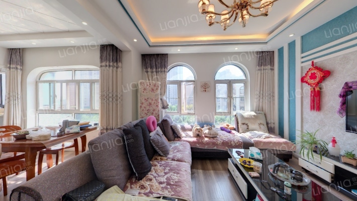 威尼斯水城第十街区二手房实景图