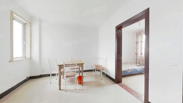 黄梅新村西区二手房实景图