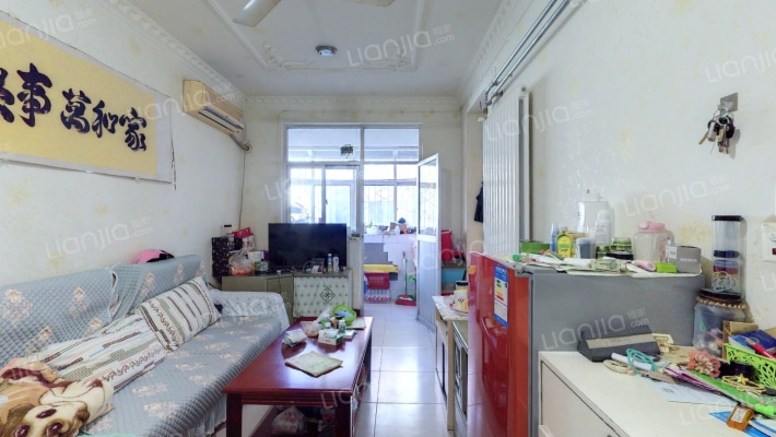 新郑路206号院二手房实景图