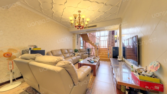 彩蝶花园二手房实景图