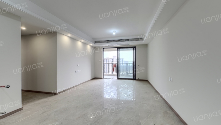 保利庭瑞阅江台雅园二手房实景图