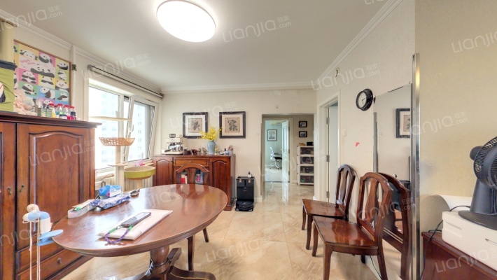 怡秀园小区二手房实景图