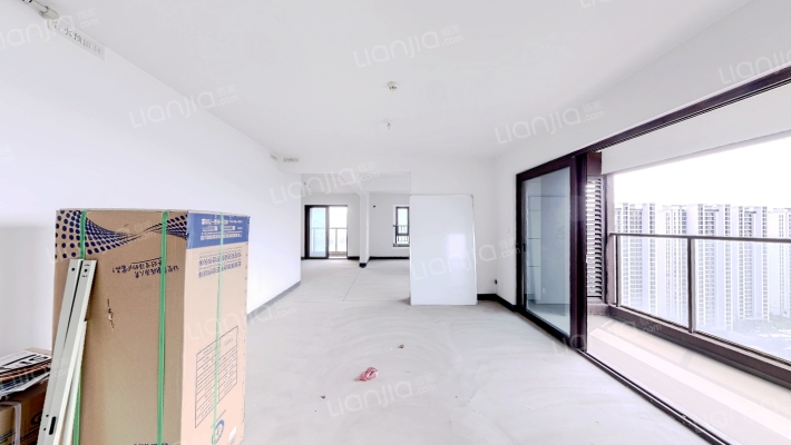 旭辉中粮朗香府二手房实景图