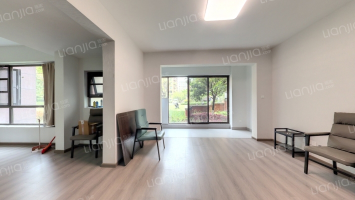 川网国际花园二手房实景图