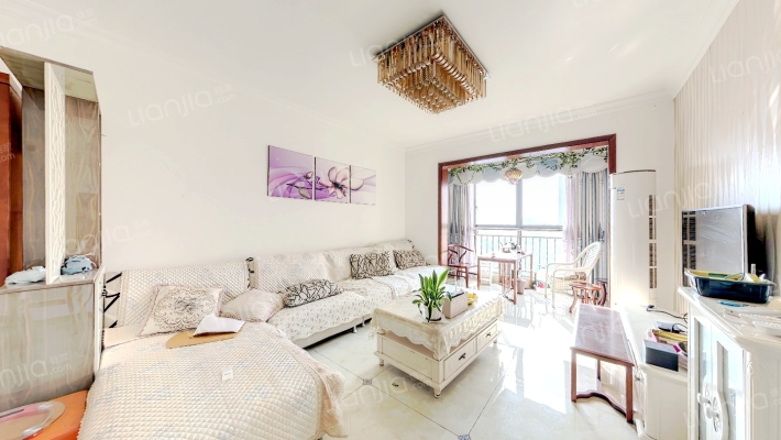 金沙柏林郡二手房实景图