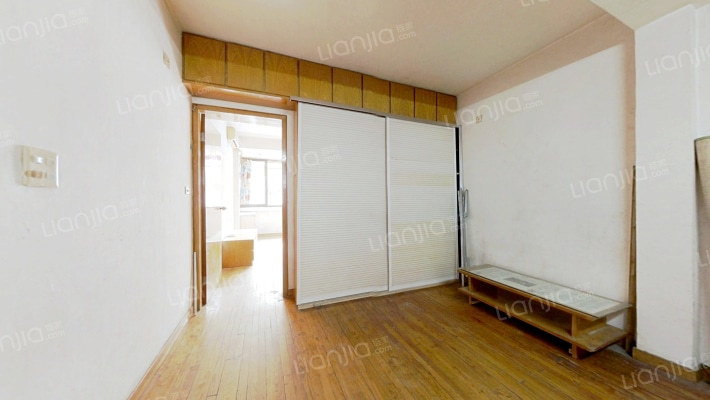 迎溪桥小区二手房实景图