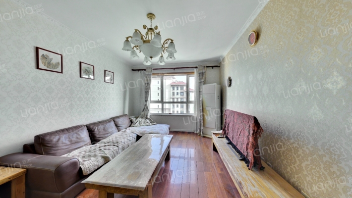 溪水湾花园二手房实景图