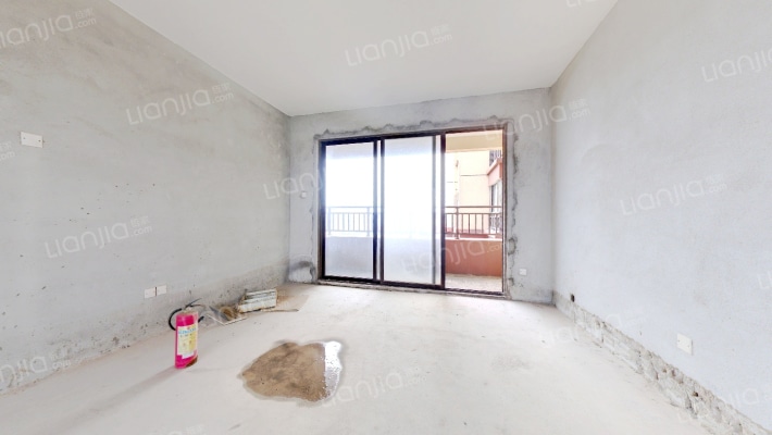 半岛1号十一期二手房实景图