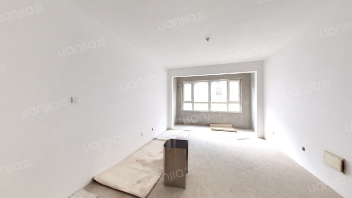 世代公园里二手房实景图