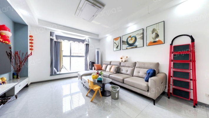 时尚馨都二手房实景图