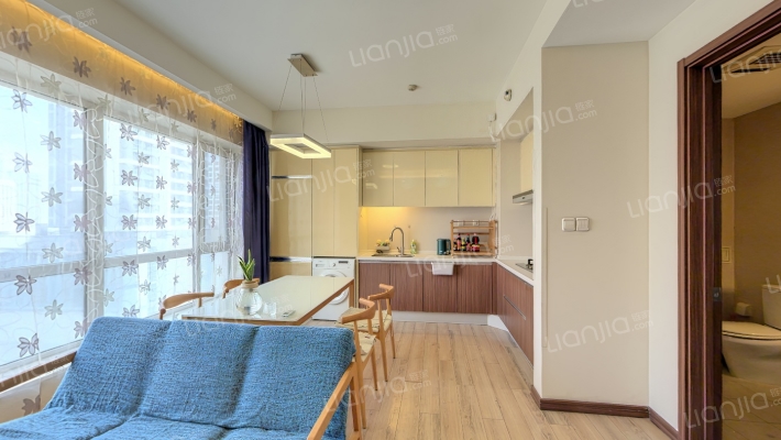 万科春河里二手房实景图