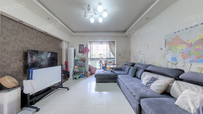 映日荷花二手房实景图