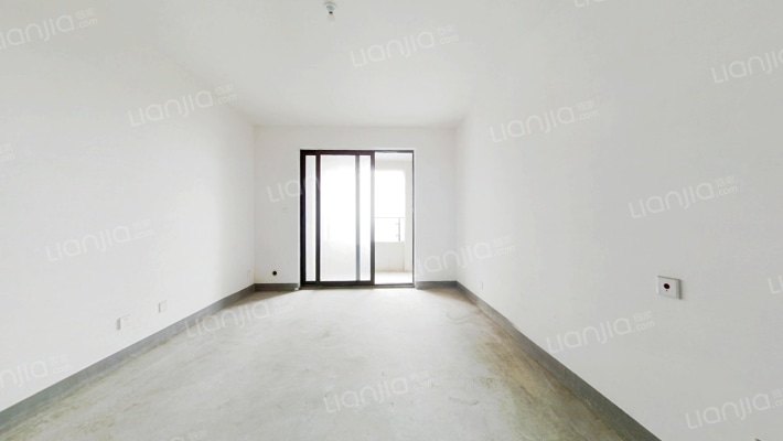 溪湾雅苑一区二手房实景图