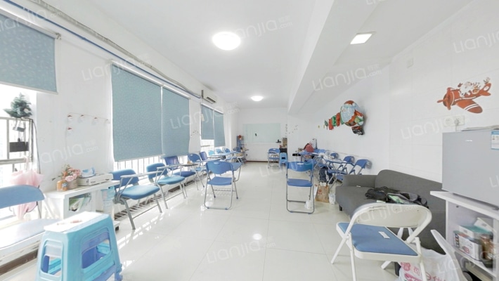 易通大厦二手房实景图