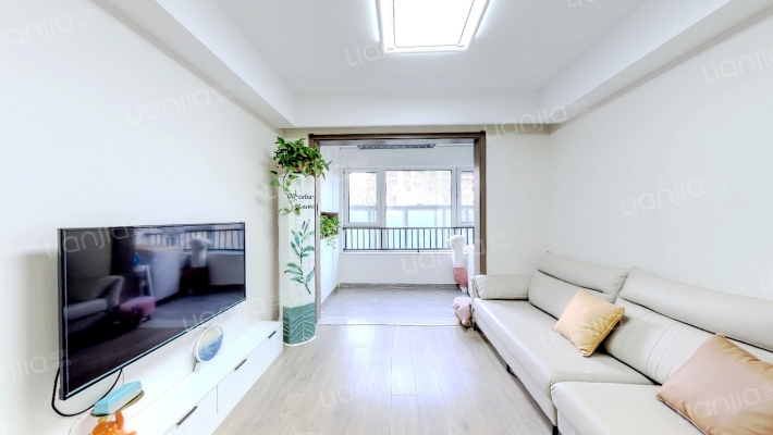 万科北宸之光A2鹿园二手房实景图