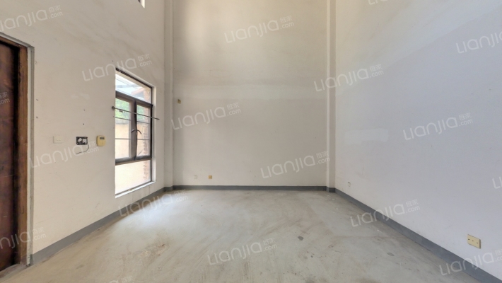 海湾国际名苑二手房实景图