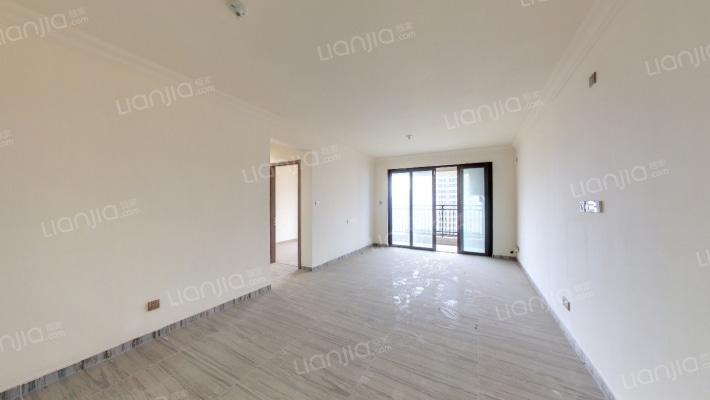 碧桂园翡翠华府二期二手房实景图