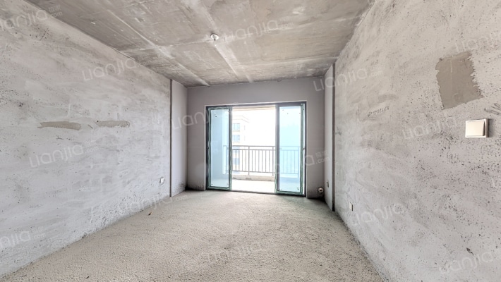 湘江东苑二手房实景图