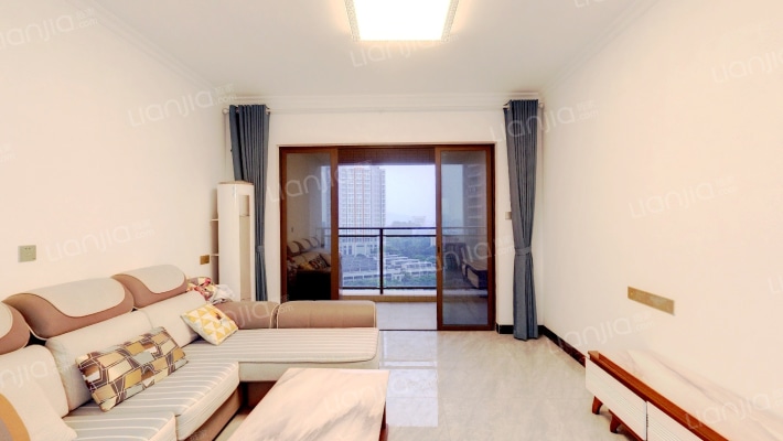 港航华庭二手房实景图