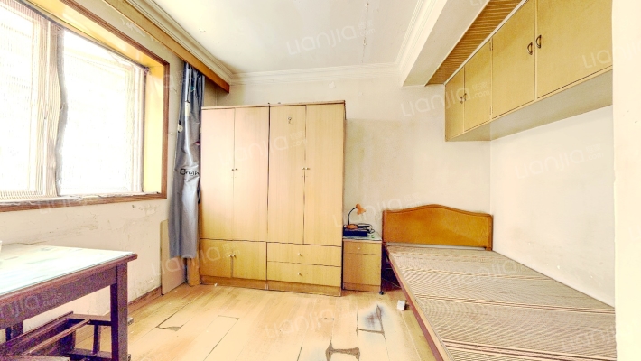 双辽支路70弄二手房实景图