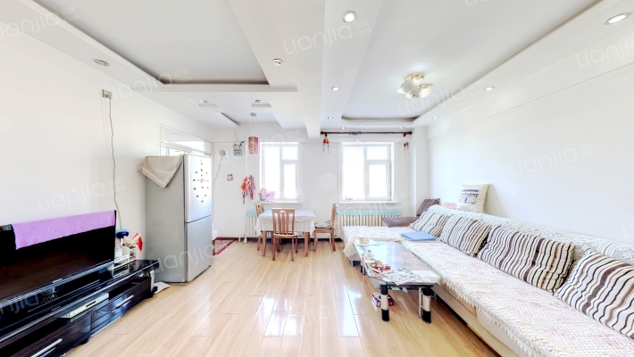 南城家园D区二手房实景图