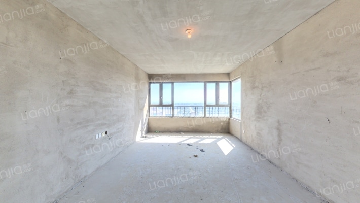 恒大御峰二手房实景图