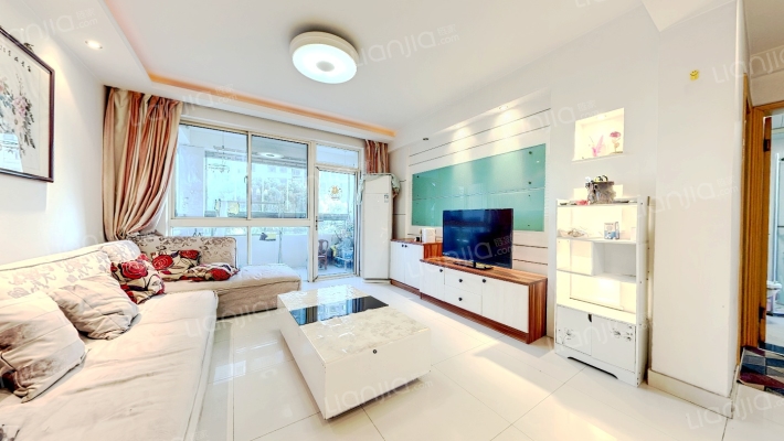 四季晶华二手房实景图