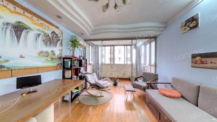 秋霞公寓二手房实景图