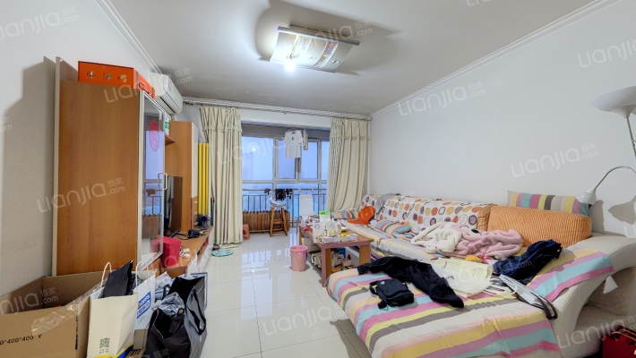 万润风景二手房实景图