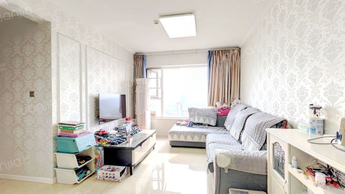 荣盛香榭兰庭二期二手房实景图