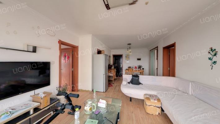 崂山水岸绿洲二手房实景图