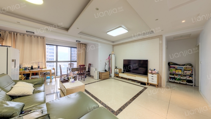 两江国际二手房实景图