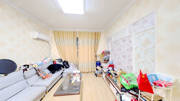 中城誉品南区二手房实景图