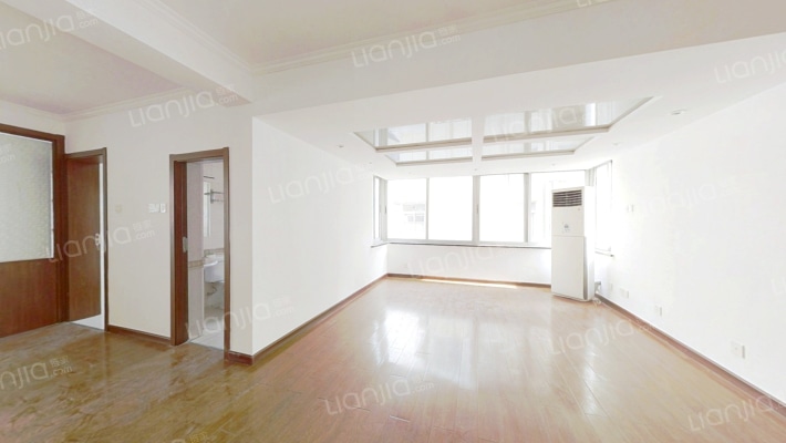 环球花苑二手房实景图