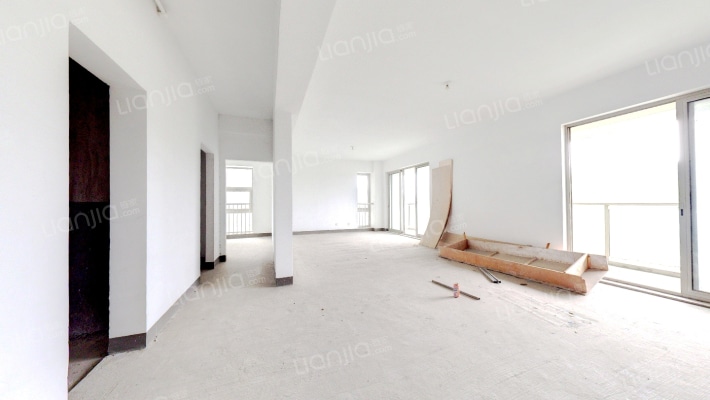 励骏花园二手房实景图