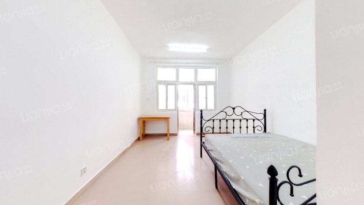 鹏基公寓二手房实景图