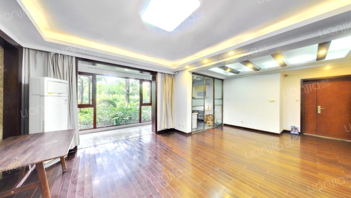 银城西堤国际第一区二手房实景图