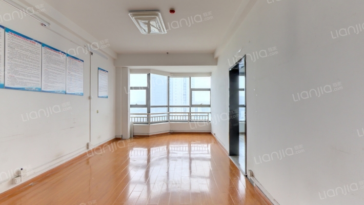 盛唐乐享城二手房实景图