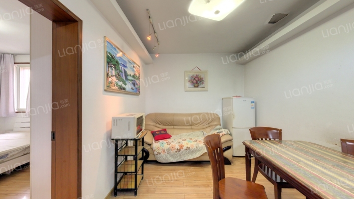 四方新村六村二手房实景图