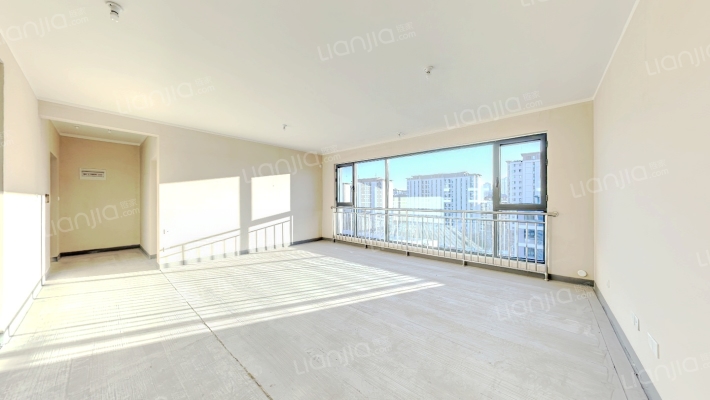 中建时代公园二手房实景图