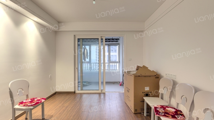 保利时代二手房实景图