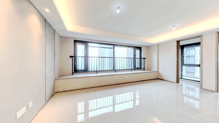 古墩彩虹轩二手房实景图