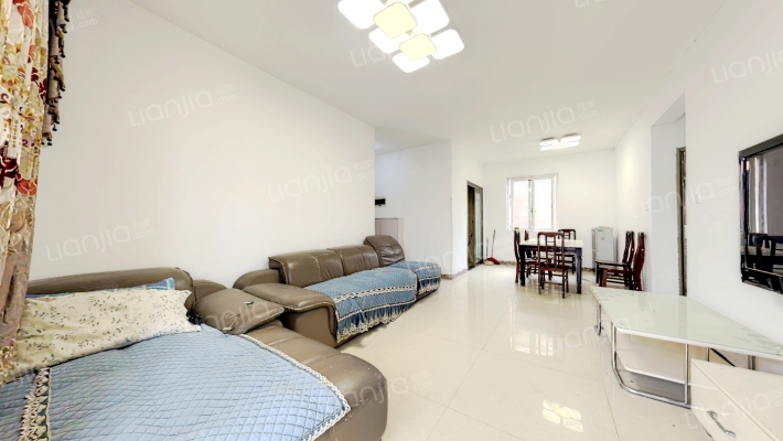 依云岭二手房实景图