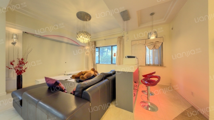 美兰金邸二手房实景图