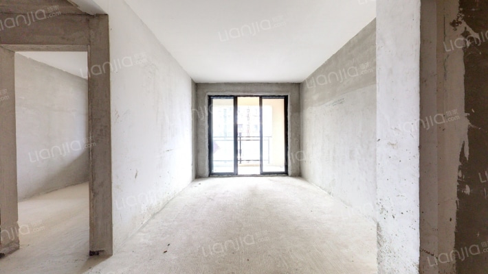 百花新苑二手房实景图