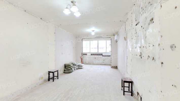 建工大楼二手房实景图